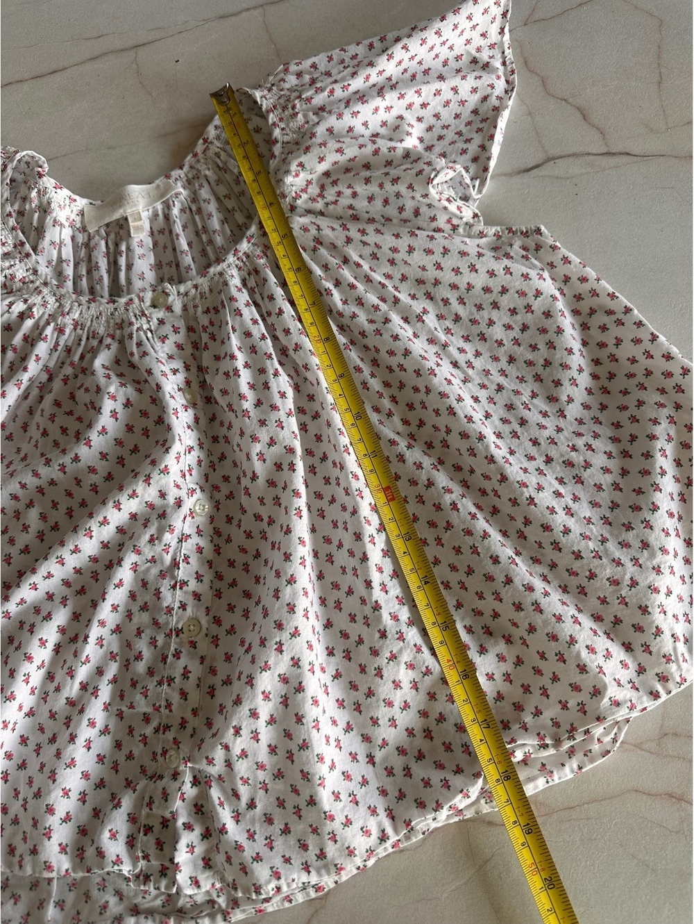 Women’s White Floral Ruffled Sleep Set - Picture 12 of 15